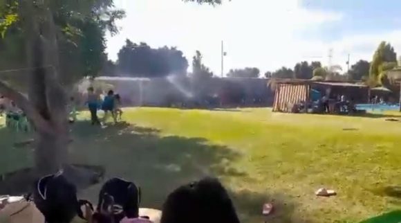 Comando ataca en balneario de Guanajuato; reportan varios muertos