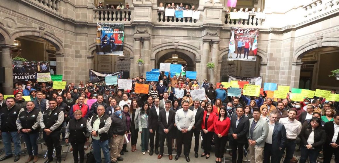 Anuncian aumento del 4% al salario del Sindicato del Ayuntamiento