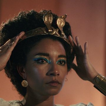Demandan a Netflix por presentar a Cleopatra negra en serie