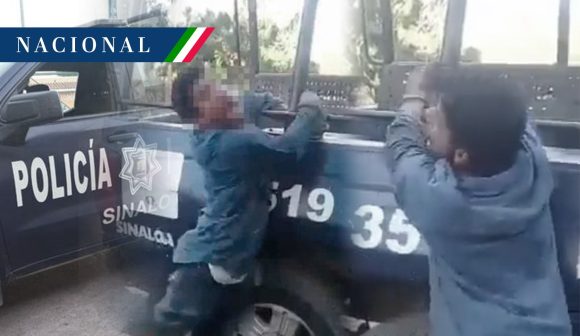 Detenido - tablazos - Sinaloa Policías de Sinaloa dan de tablazos a detenido esposado