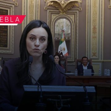 Es “una mala broma” las aspiraciones a la gubernatura de Puebla de Claudia Rivera