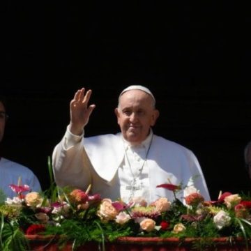 Papa Francisco pide en su mensaje de Pascua por la paz en Ucrania e Israel