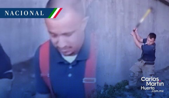 Bomberos de Coahuila matan a golpes a perros