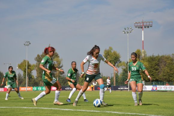 Las Aztecas UDLAP van por el título Nacional de Futbol Femenil