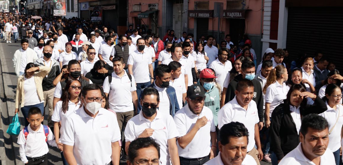 Más de 3 mil trabajadores de la CRS marcharon por el Día del Trabajo