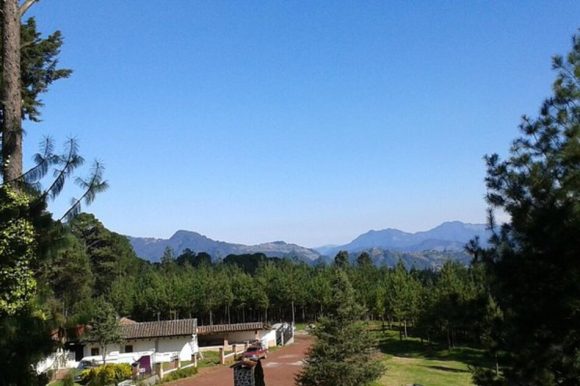 Un Policía Estatal sin vida y dos heridos, saldo de emboscada de huachicoleros en Zacatlán