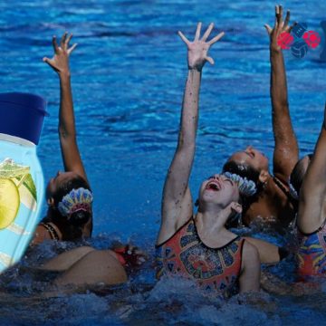 Lanza Tupperware botella edición especial para apoyar a nadadoras mexicanas