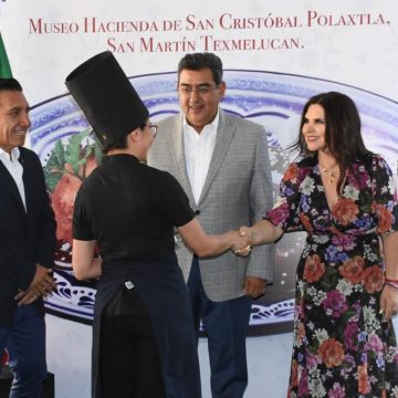 Restauranteros aportan a la economía y gobernabilidad de Puebla: asegura gobernador en Texmelucan