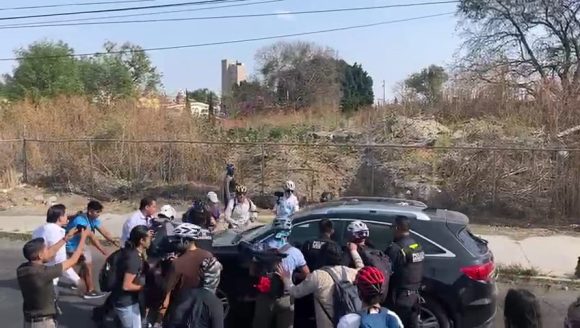 6e904fe7-c77f-4005-98ec-5505b8383607 Otra vez atropellan ciclistas en la Recta durante su manifestación