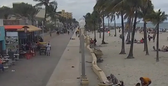 Reportan varios heridos tras un tiroteo en Hollywood Beach