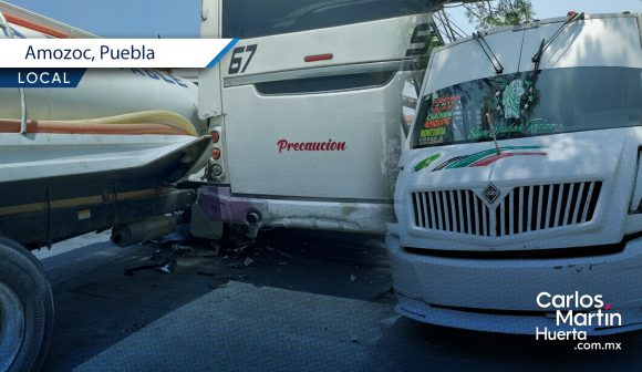 Accidente pipa Chachapa Choca pipa contra ruta 67 Tlaxco en Chachapa