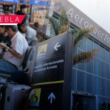 Se mantiene cierre del Aeropuerto de Puebla por caída de ceniza