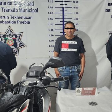 Tras persecución, detienen a hombre por alterar medios de identificación a motocicleta en Texmelucan