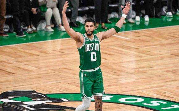 Los Celtics aplastaron a los Sixers y van a las finales del Este