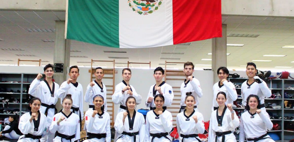 La Selección Mexicana de TKD viajó a Bakú para participar en el Mundial de la especialidad