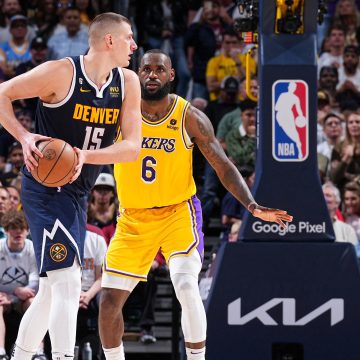 Los Nuggets superan a Lakers y toman ventaja de dos en el Oeste