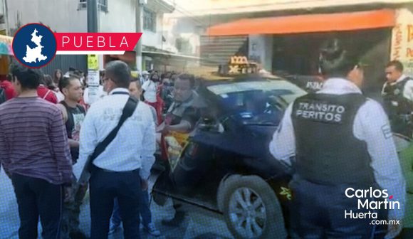 Niño es atropellado por taxi; conductor permaneció con el hasta ser atendido