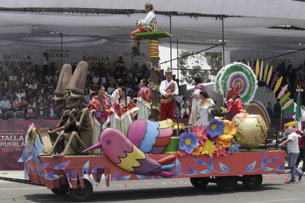 desfile 5 de mayo 573517