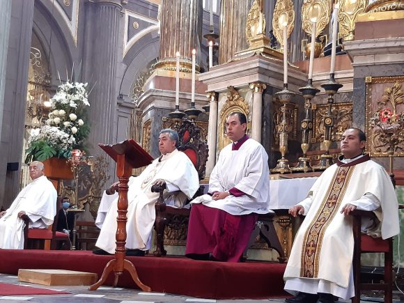 Dedica Rector de la Catedral misa por el descanso de Alicia Islas, víctima de feminicidio