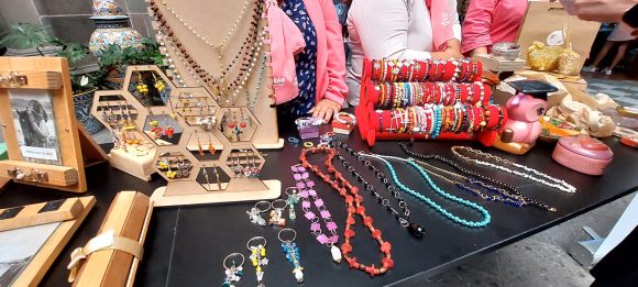 Presentan Feria del Autoempleo en Plaza de la Democracia este domingo