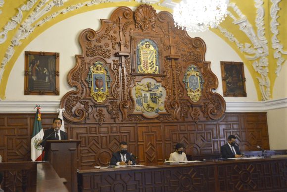 Aprueba Consejo Universitario creación de tres nuevas licenciaturas en la Universidad para Adultos