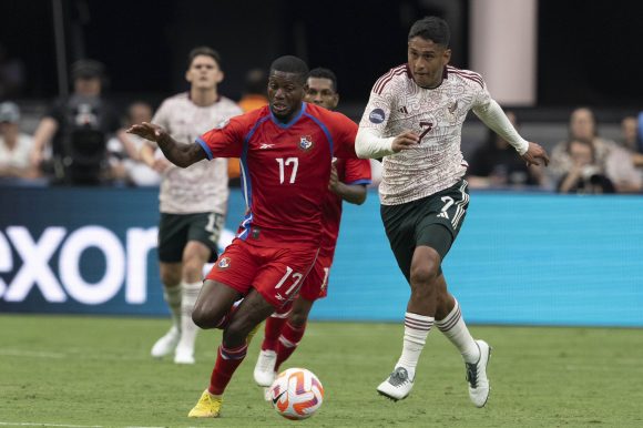 México vence a Panamá, se queda con el tercer lugar de la Nations League 