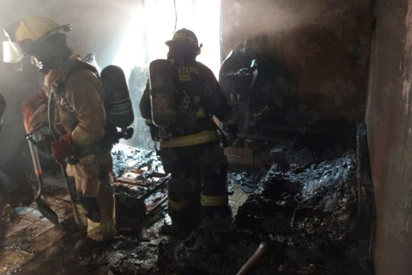 Incendio en la Unidad Habitacional San Bartolo