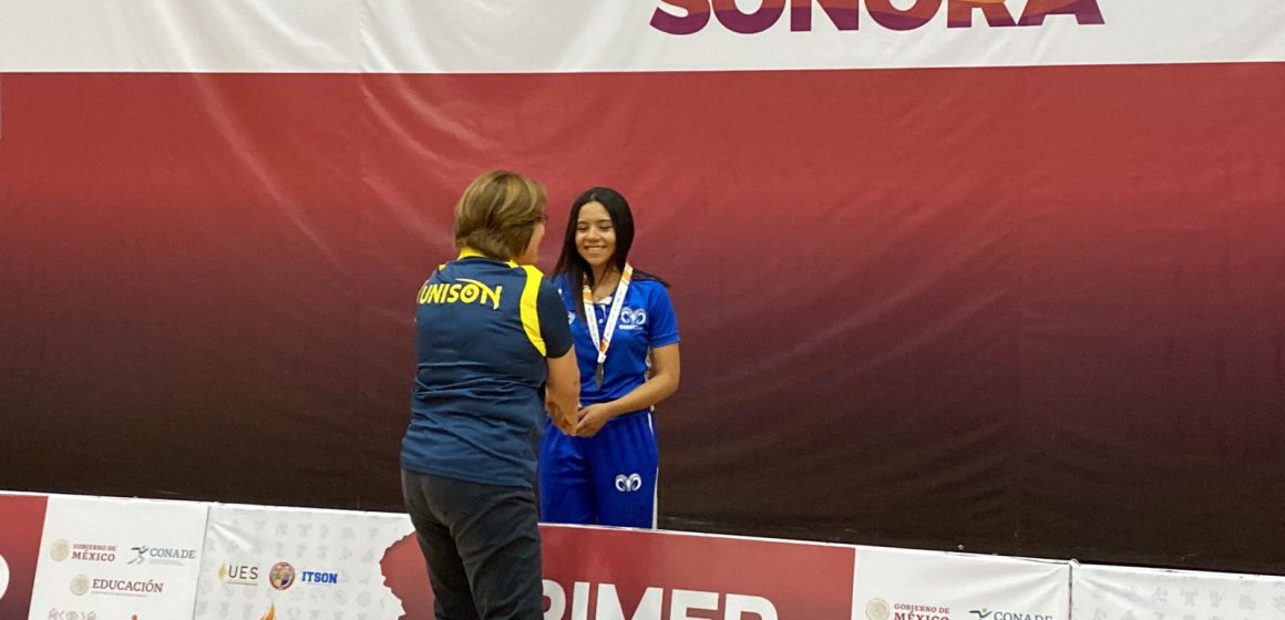 Ximena Ortega gana Oro y Plata en la Universiada Nacional