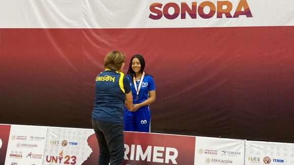 Ximena Ortega gana Oro y Plata en la Universiada Nacional