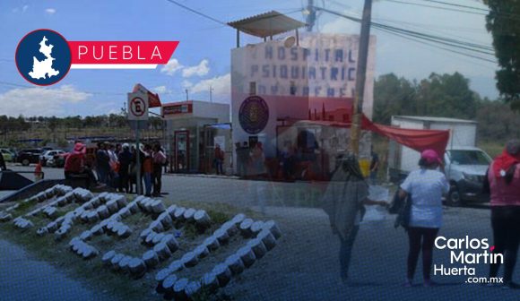 Familiares de internos se manifiestan en el Cereso de San Miguel