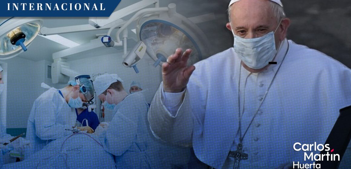 Papa Francisco es sometido a una operación abdominal