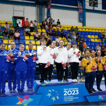 Oro para México en gimnasia artística femenina