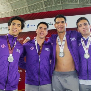 Suma Puebla ocho medallas en natación en los Nacionales CONADE 2023