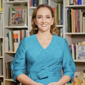 Claudia Ruiz Massieu deja la contienda por la candidatura presidencial por la oposición