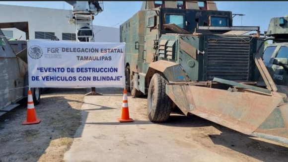 Destruye FGR 14 vehículos con blindaje artesanal denominados “monstruos” en Tamaulipas