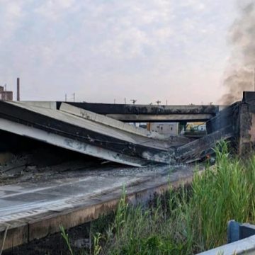 Colapsa tramo de autopista en Filadelfia tras el incendio de un camión