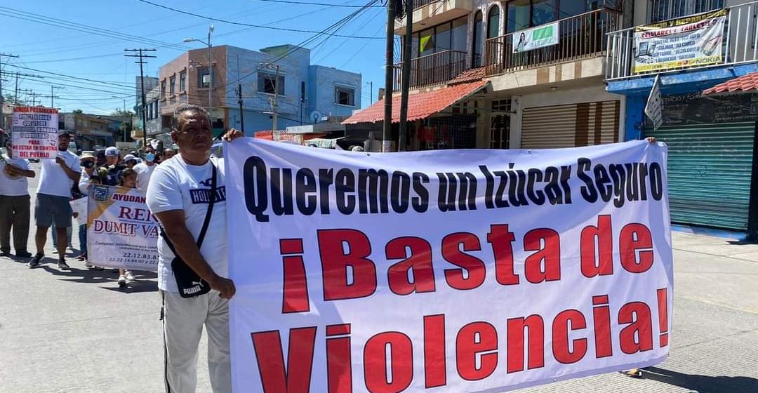 Marchan contra la inseguridad en Izúcar de Matamoros