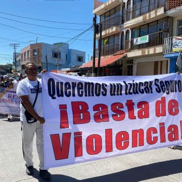 Marchan contra la inseguridad en Izúcar de Matamoros