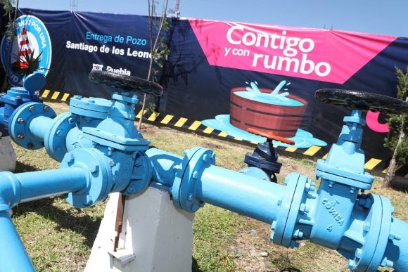 Estrenan nuevo servicio de agua en San Miguel Canoa