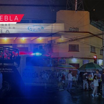 Hombres armados asaltan taquilla de la Arena Puebla