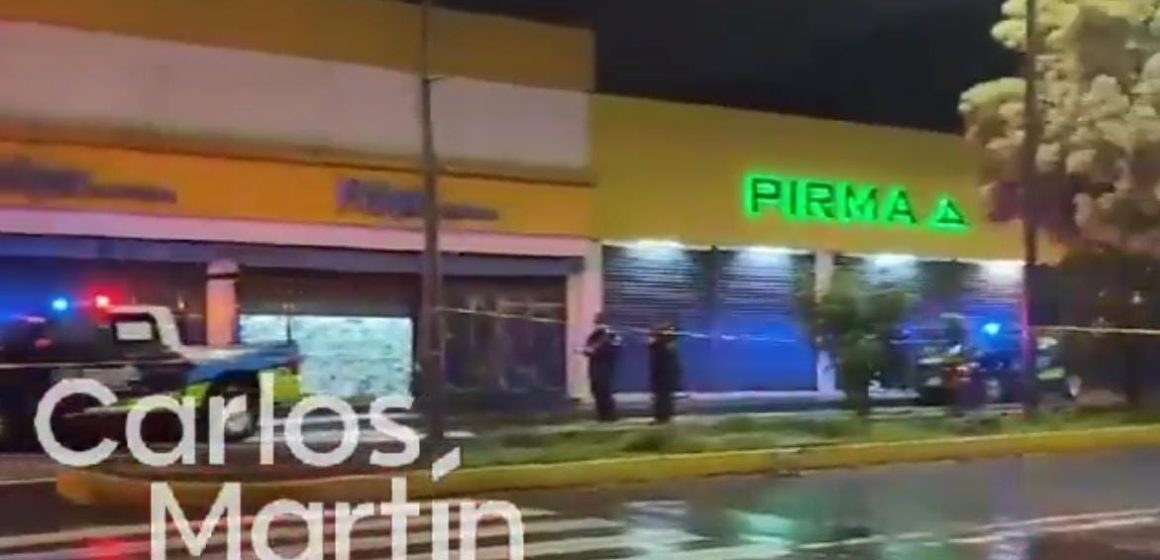 (VIDEO) Frustran asalto en tienda deportiva; hay un muerto y detenidos