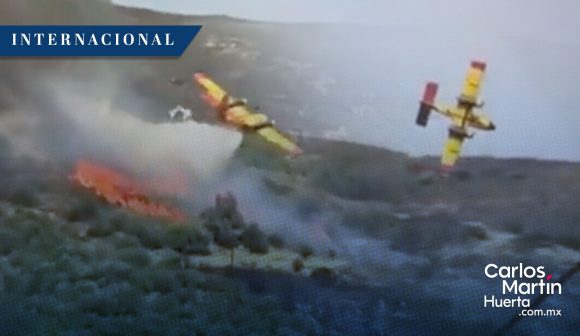 Avión cisterna se estrella tras combatir incendio forestal en Grecia