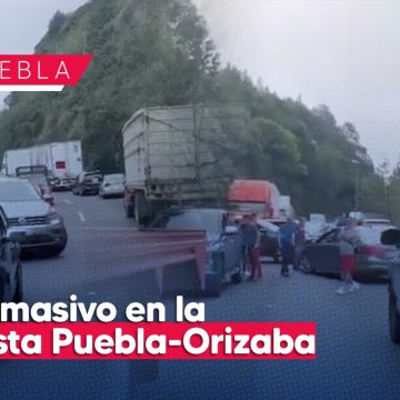 Denuncian asalto masivo en la autopista Puebla-Orizaba