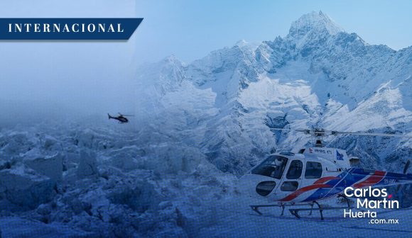 Mueren cinco mexicanos al estrellarse helicóptero cerca del Everest