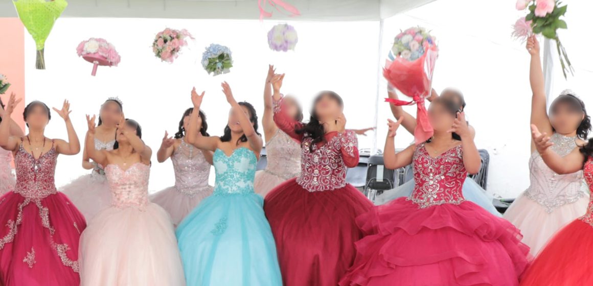 Celebra SEDIF a quinceañeras de Casa del Adolescente