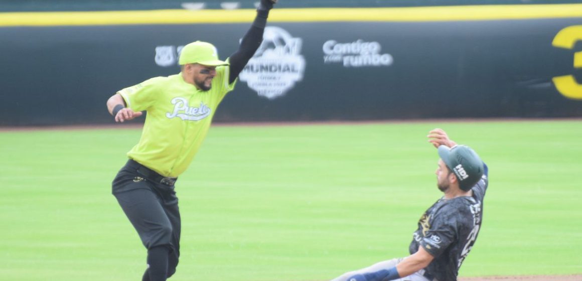 Los Bravos rescatan el tercero de la serie ante los Pericos de Puebla