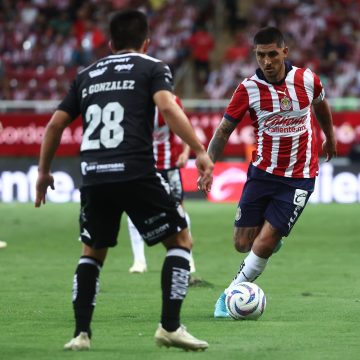 Las Chivas le pegan al Necaxa y suman su tercer triunfo consecutivo