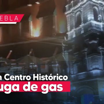 Por fuga de gas en restaurante evacuan el Centro de Puebla