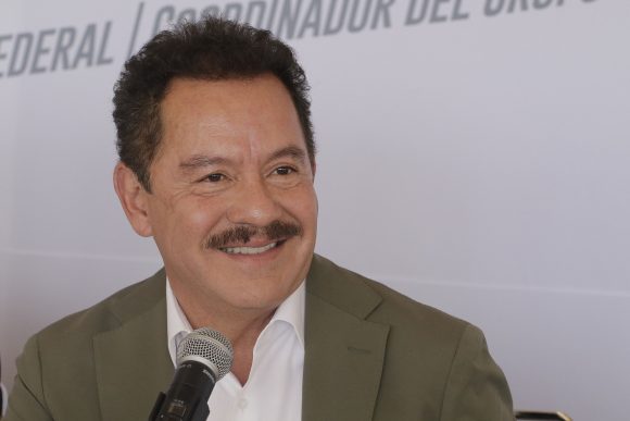 Ignacio Mier adelanta a Armenta rumbo a gubernatura de Puebla:  Mas Data