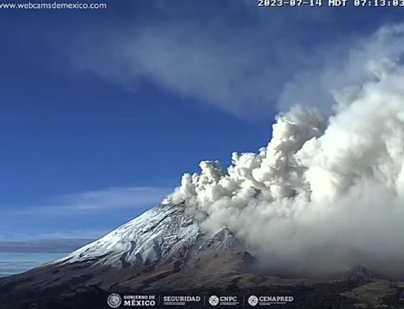 Se mantiene monitoreo permanente del volcán Popocatépetl